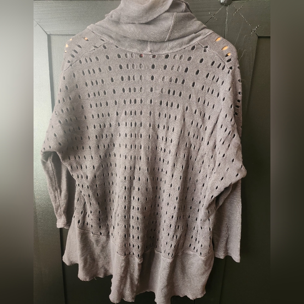 Women's Dark Gray Cowl Neck Sweater~size M - Picture 4 of 4